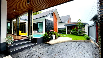 บ้านเดี่ยว ชลบุรี : พูลวิลล่าหรู สไตล์ Modern Luxury – ทำเลศักยภาพ ย่านโป่ง พัทยา