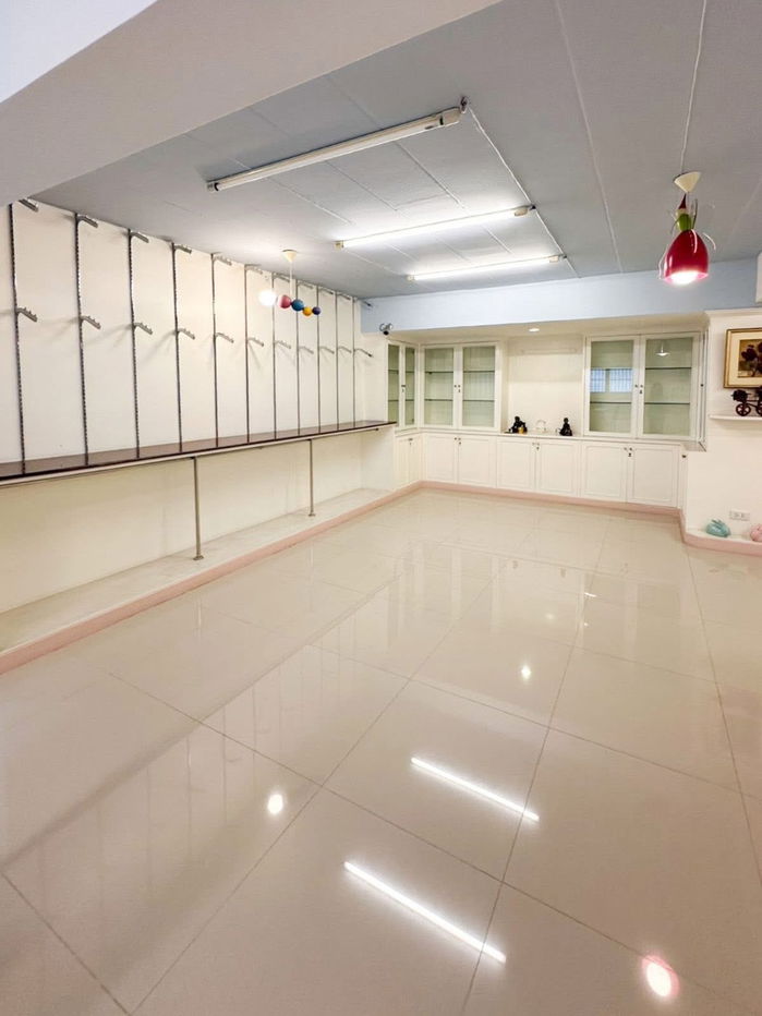 picture #R5274 Office for rent  in Rama 4 - 7/12