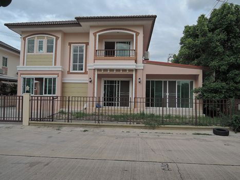 รูป ขายบ้านเดี่ยว 2 ชั้น 3 ห้องนอน หมู่บ้านภัสสร พระราม 9-วงแหวน - รูปที่ 1/9