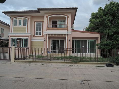 ขายบ้านเดี่ยว : ขายบ้านเดี่ยว 2 ชั้น 3 ห้องนอน หมู่บ้านภัสสร พระราม 9-วงแหวน