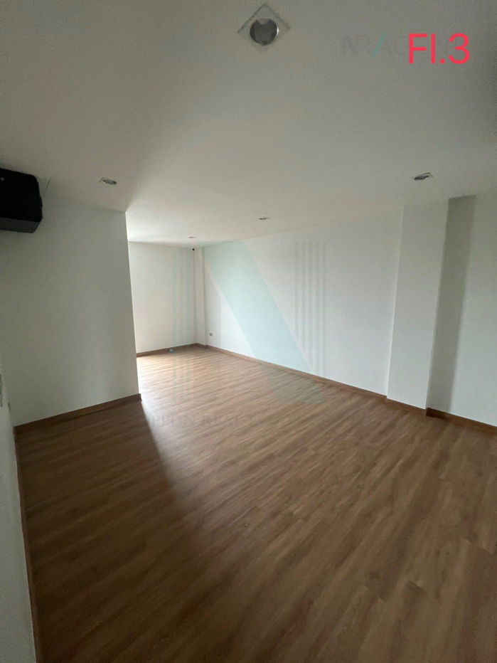 picture 📌 For Rent 4-story Home office JW URBAN HOME OFFICE SONGPRAPA - DONMUANG 3 bedroom 6 bathroom - 5/8