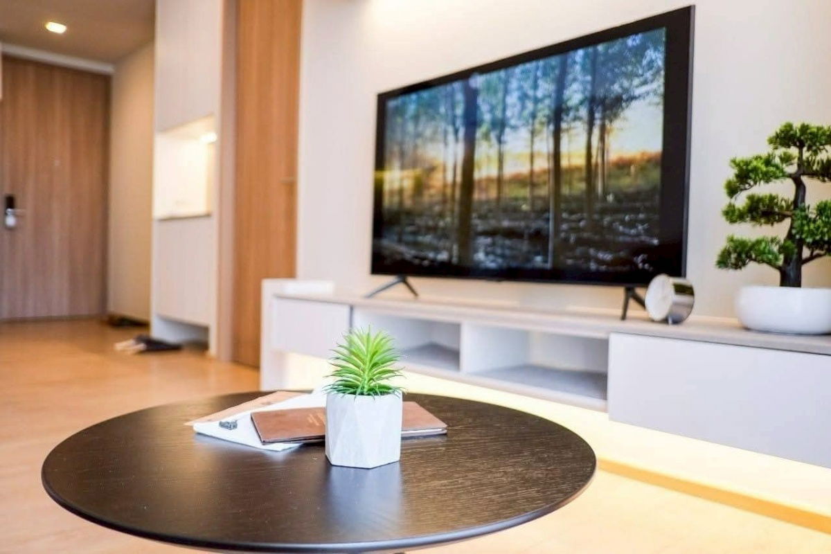 รูป Noble Around Sukhumvit 33 Fully furnished, BTS Phrom Phong 600 m - รูปที่ 1/27