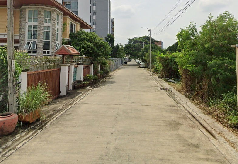รูป ขายด่วน! ที่ดิน 322 ตร.ว. ลาดพร้าว 126 เหมาะปลูกบ้าน/พัฒนาโครงการ - รูปที่ 3/3