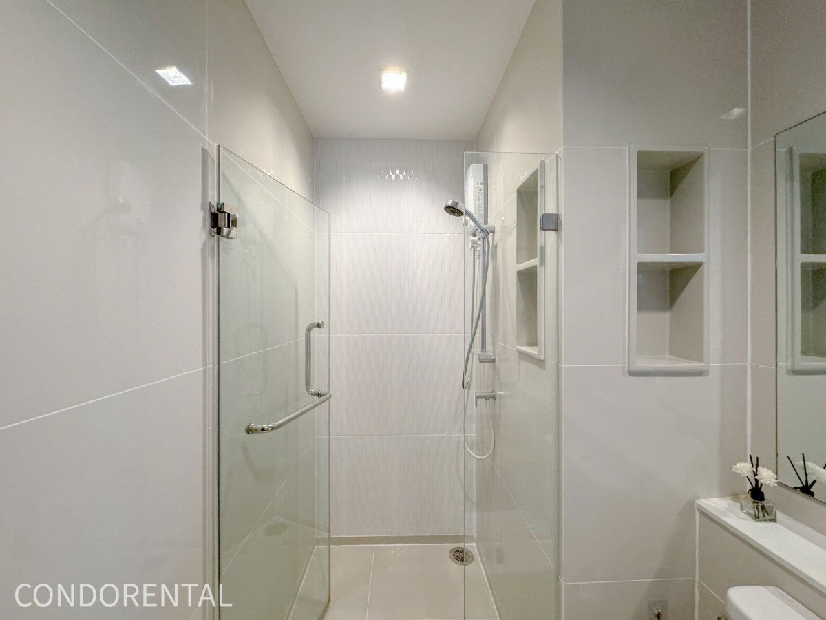 picture @Condorental condo for rent Life Asoke - Rama 9 - 24/26