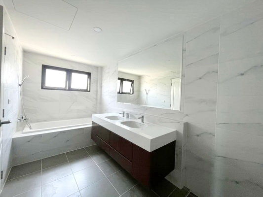 picture FOR RENT CENTRO RATCHAPHRUEK - SUANPHAK 2 / 4 bedrooms 5 bathrooms / 70 Sqw. 275 Sqm. **75,000** CLOSE TO CENTRAL PLAZA PINKLAO - 7/10