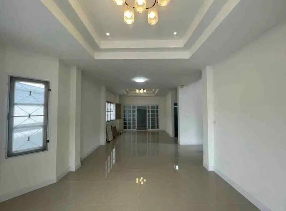 picture R2550 House For Rent Flora Ville - 3/14