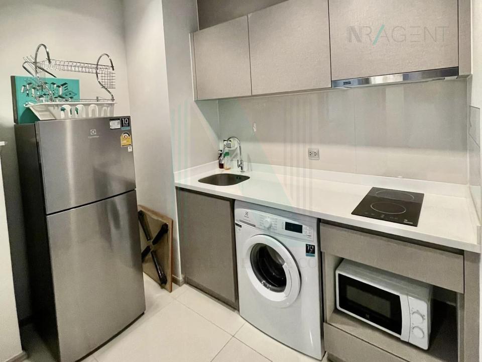 picture For Rent Condo LIFE ASOKE - RAMA 9 Building A, Floor 32,1 bed room, Room size 35.00 sqm - 7/8