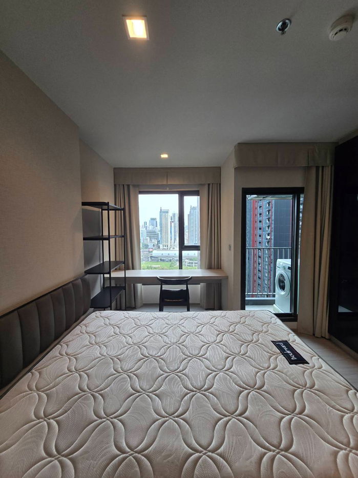 picture Life Asoke - Rama 9 - 15,000 baht (Nice unit Cheapest Price) - 3/12