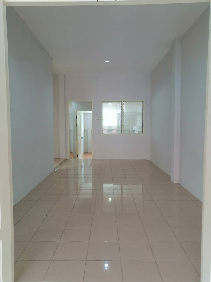 รูป ขายบ้านเดี่ยว ม.นันทวัน 5 ถ.เลียบวารี 11 หนองจอก - รูปที่ 3/10