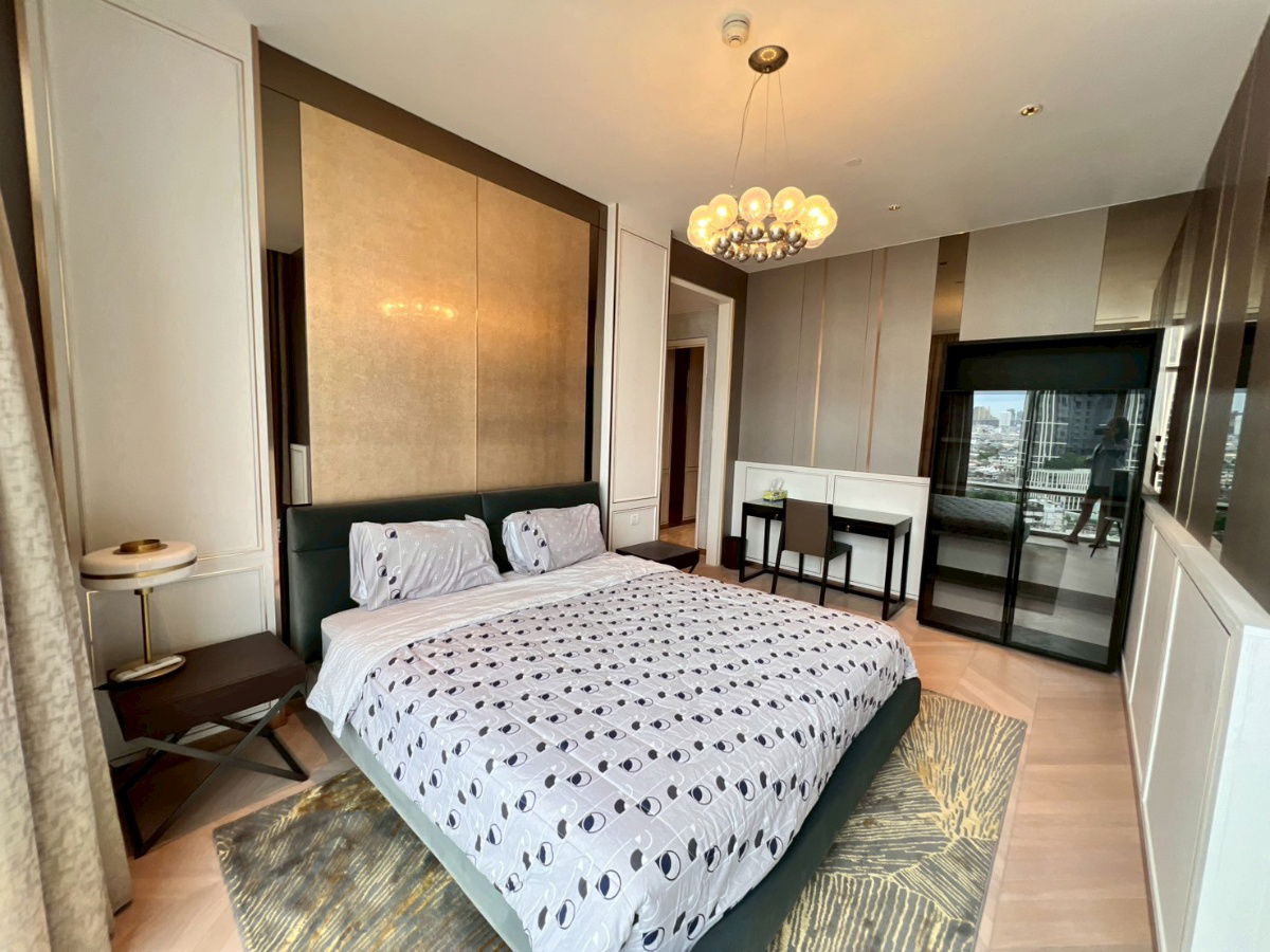 picture Available !!  Super Luxury!!!! 4 Beds 3 Baths  - 27/36