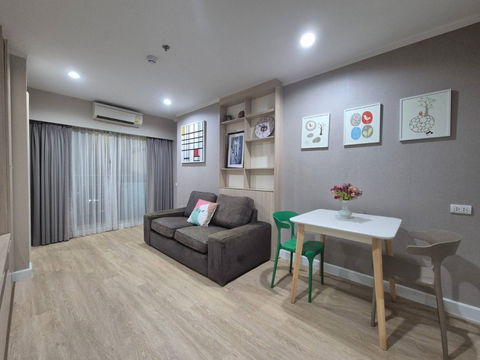 ให้เช่าห้องแต่งพร้อม เฟอร์ครบ ห้องใหญ่ วิวดี ใกล้ ARL และ MRT สถานีหัวหมาก