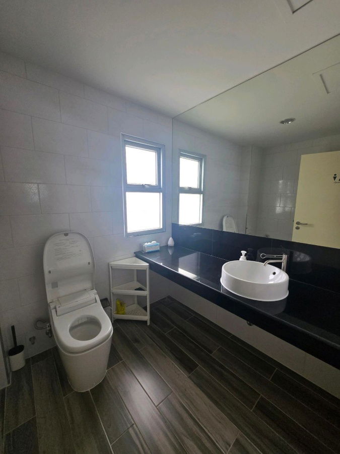 picture Commercial building for rent, Soi Srinakarin , Nong Bon, Prawet - 8/11