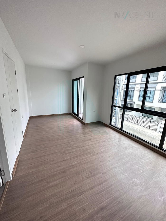 picture 📌 For Rent 3-story Townhouse LUMPINI TOWN PLACE SUKHUMVIT - SRINAKARIN 3 bedroom 3 bathroom - 6/8