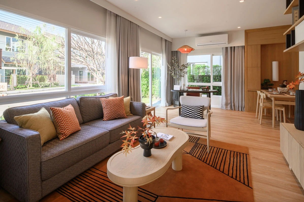 picture Show House for sale!!, decorated in Japanese style, fully furnished, RTM  Near the expressway! price 9.59 MB. Special price 7.99 MB.!!!!  - 1/17