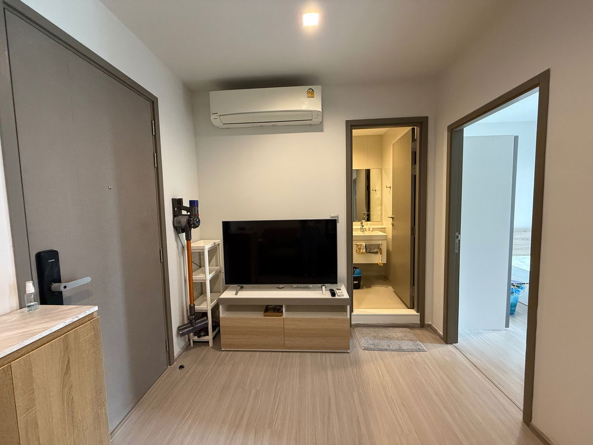 รูป Life Asoke Hype | ราคา 17,500 บาท | ห้องสวย ห้องใหม่ เฟอร์นิเจอร์ครบ พร้อมเข้าอยู่ - รูปที่ 1/18