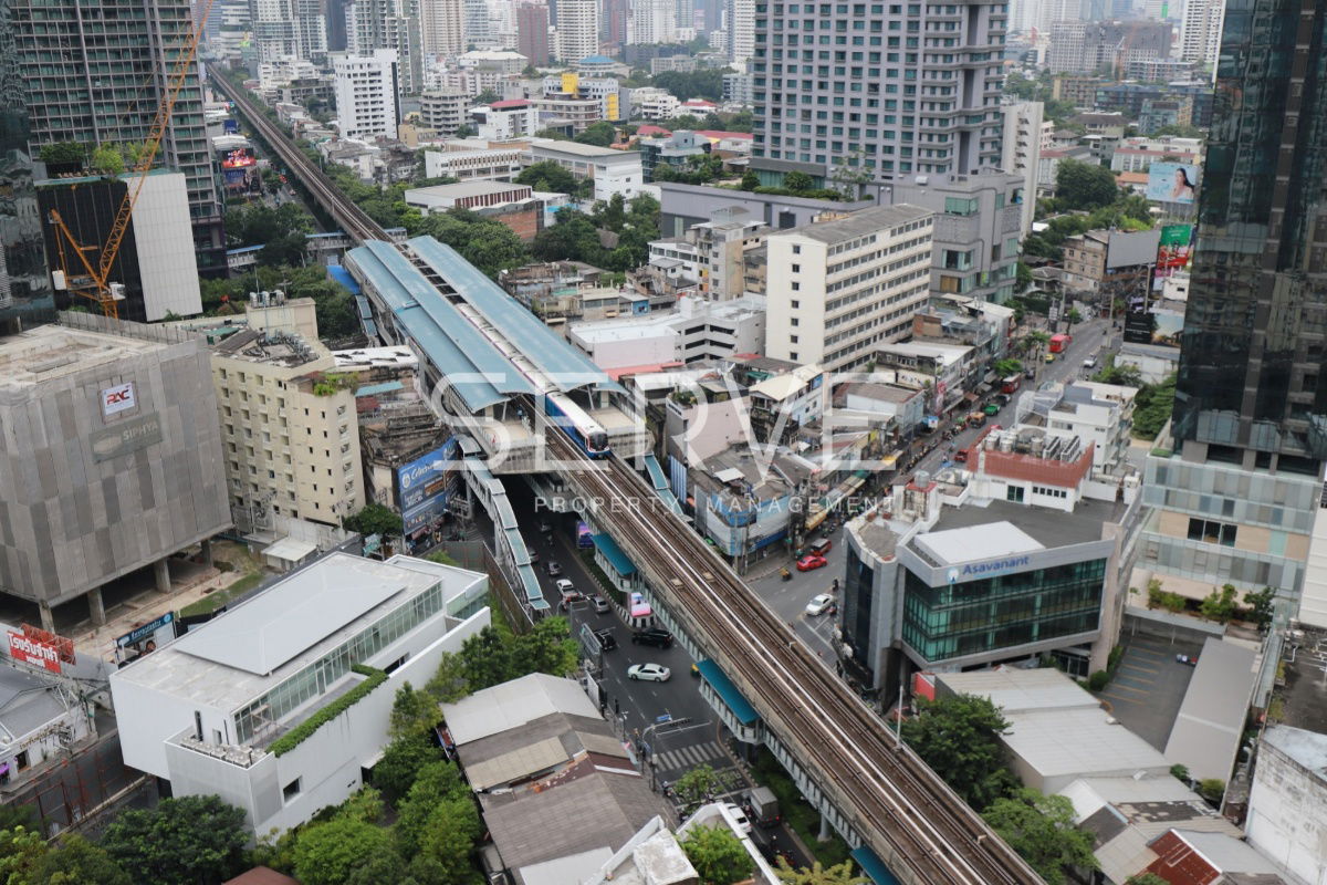 picture Large Room 1 Bed 51.2 sq.m. High Fl. 20+ Good Location Close to BTS Thong Lo 150 m. at Siri at Sukhumvit Condo / Condo For Rent - 10/11