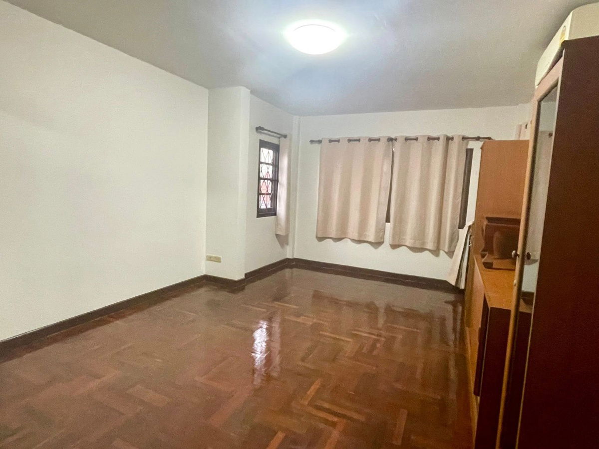 รูป 🏡 บ้านให้เช่า ซอยลาดพร้าว 80 ใกล้ MRT ห้วยขวาง 35,000 บาท รหัสทรัพย์: RS976  - รูปที่ 17/18