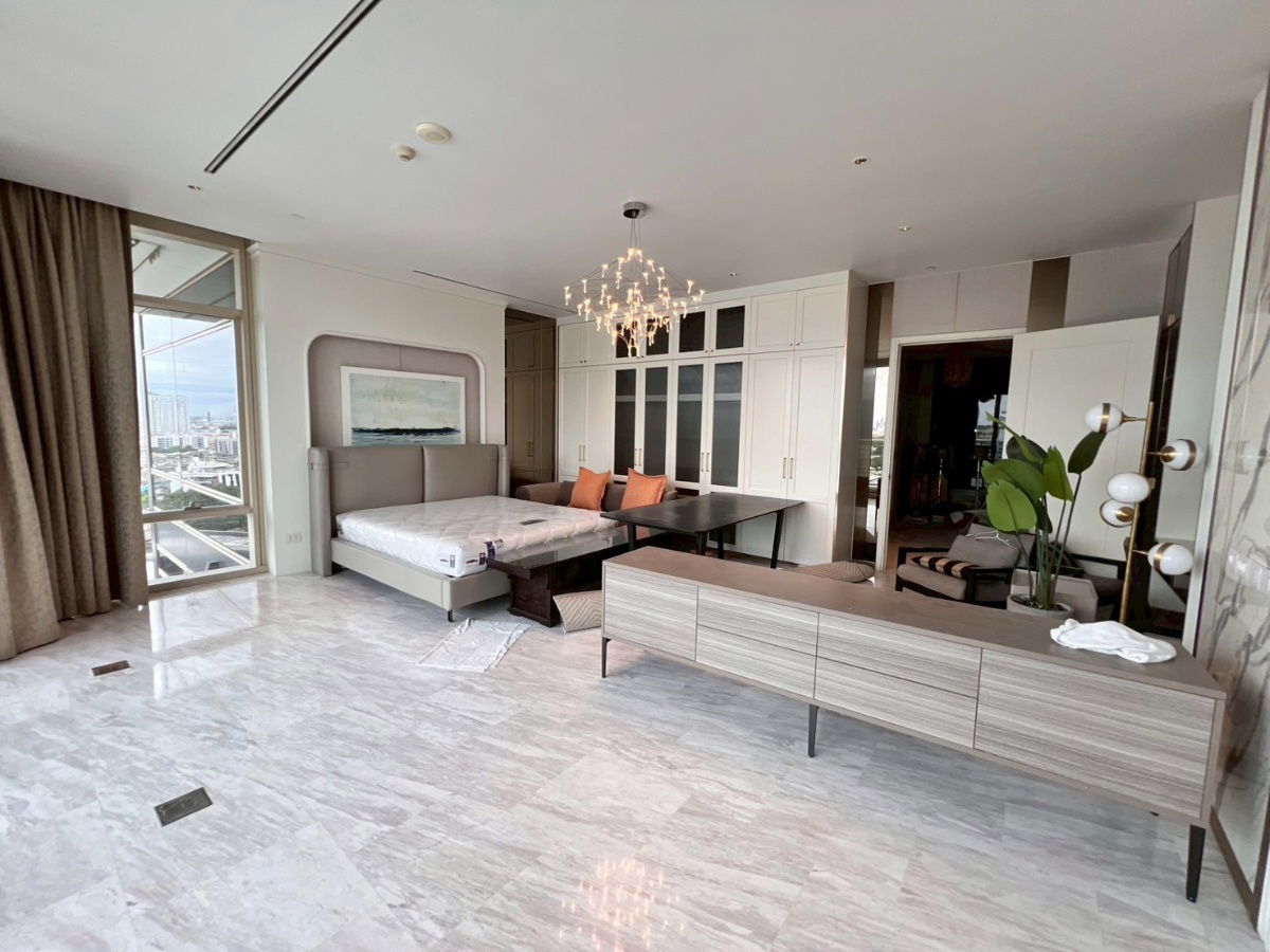 picture Available !!  Super Luxury!!!! 4 Beds 3 Baths  - 33/36