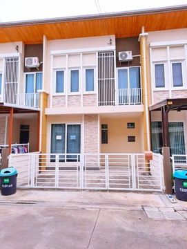 Big C Phanthai Norasing 1.2km. For rent luxury 2-storey townhouse with furniture appliances 21 sq.w.