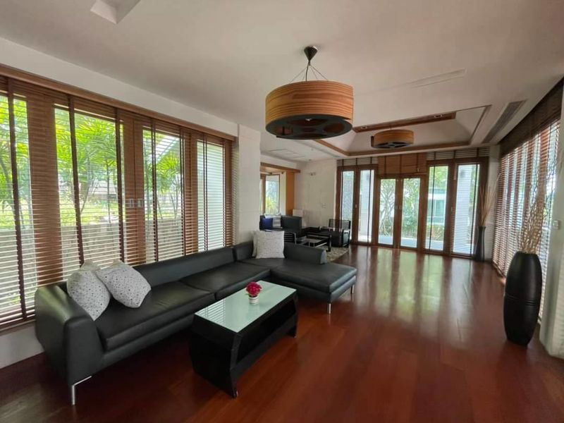 รูป บ้านพักตากอากาศสุดหรู พัทยา ติดทะเลวงศ์อมาตย์ ใกล้แหล่งท่องเที่ยวชื่อดัง  - รูปที่ 13/20