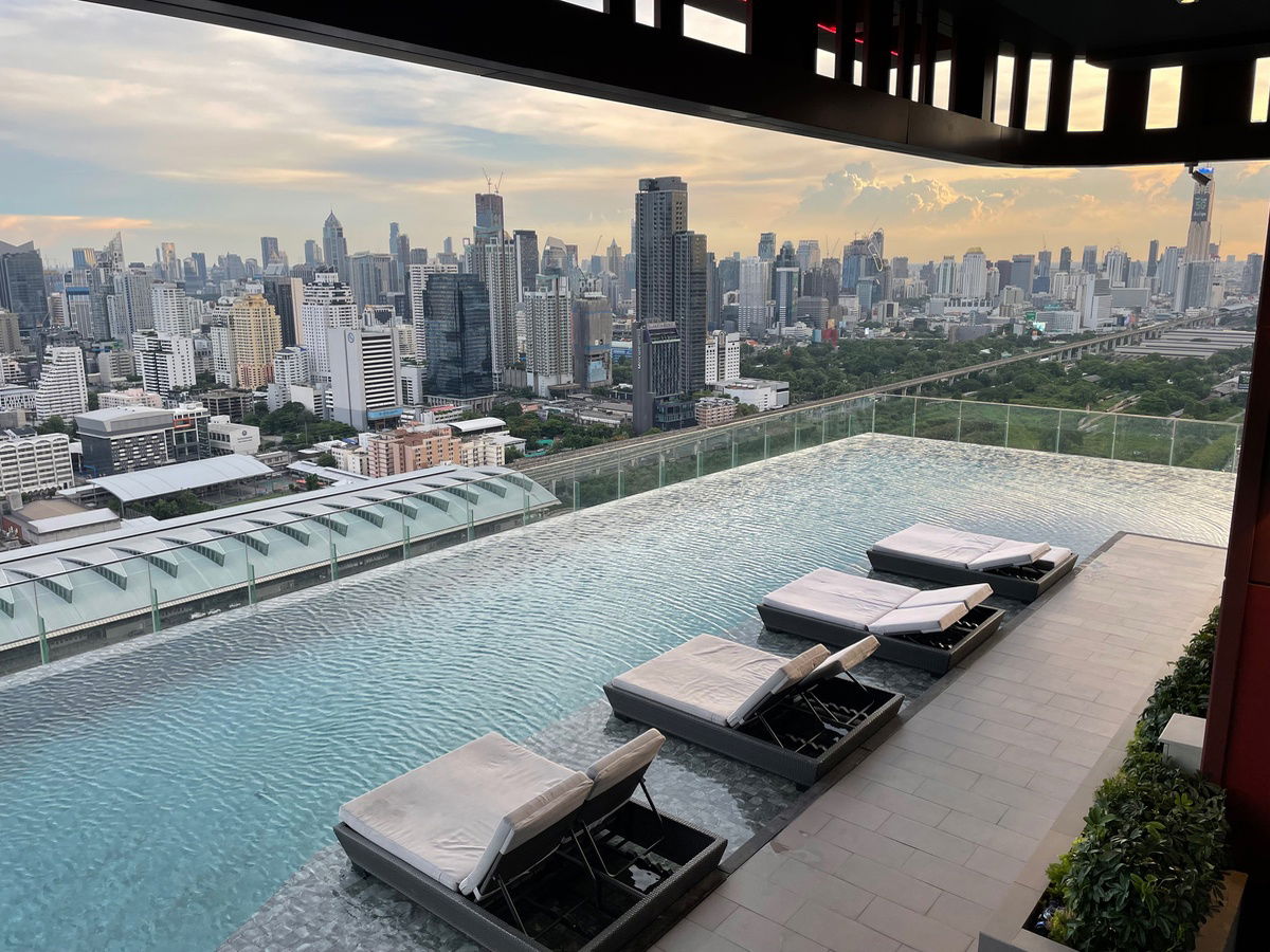 รูป Life Asoke Hype | ราคา 17,500 บาท | ห้องสวย ห้องใหม่ เฟอร์นิเจอร์ครบ พร้อมเข้าอยู่ - รูปที่ 16/18