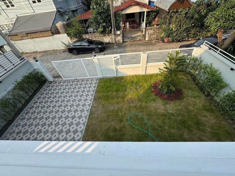 picture For sale: 2-storey detached house, newly renovated, North Pattaya area,great  location, move in Ready - 11/16