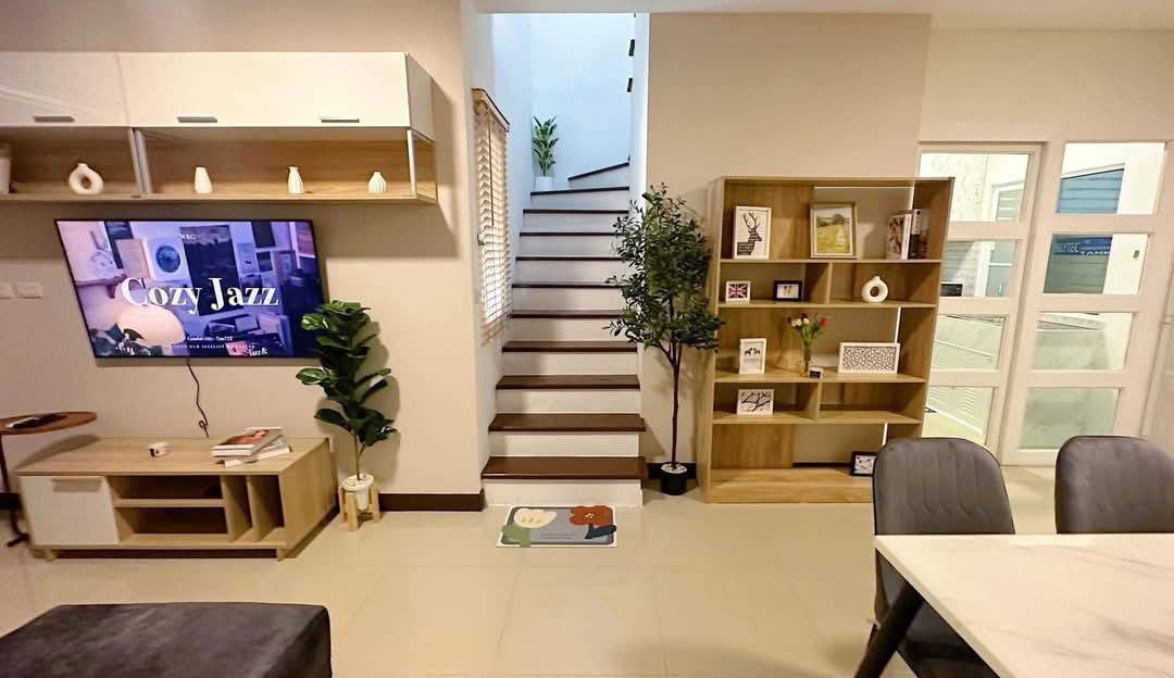 รูป ปล่อยเช่าทาวน์โฮม พฤกษาวิลล์ 75 ราชพฤกษ์-แม่เหียะ ตกแต่งสไตล์ Modern Minimal เรียบหรู ใกล้สนามบินเชียงใหม่ T.094-6511456 - รูปที่ 7/17