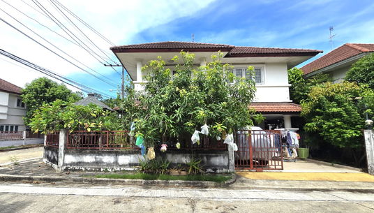 ซื้อบ้านเดี่ยวแต่ได้ราคาเท่าทาวน์โฮม ถูกมาก!!! บ้านเดี่ยว หลังมุม หมู่บ้าน โรยัลปาร์ควิลล์ สุวินทวงศ์ เดินทางสะดวกหมู่บ้านติดถนนสุวินทวงศ์ 