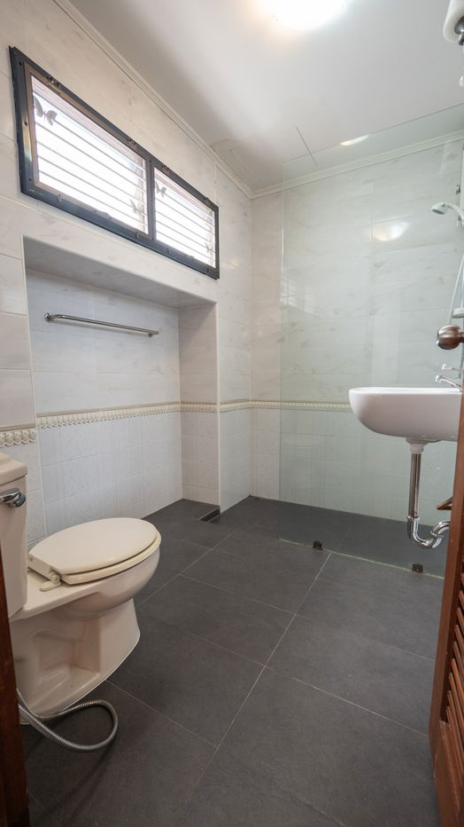 picture Ekkamai Villas 4 storey townhouse near BTS Ekkamai - 17/24