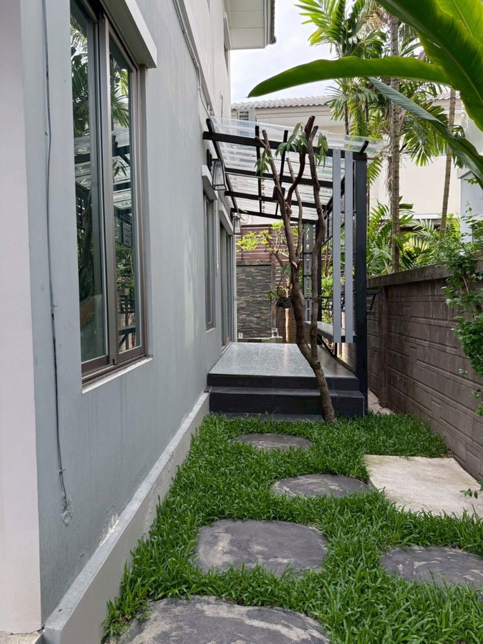 รูป P0115 ขายบ้านราคาดี! The Plant Estique Pattanakarn 38 - รูปที่ 18/19