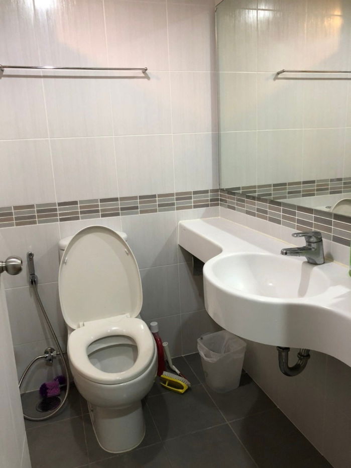 picture For rent Lumpini Place Srinakarin-Huamark Rental price 11,000 baht/month Interested, contact 089-4282491,084-6283752 Add Line @rghome4u - 7/8