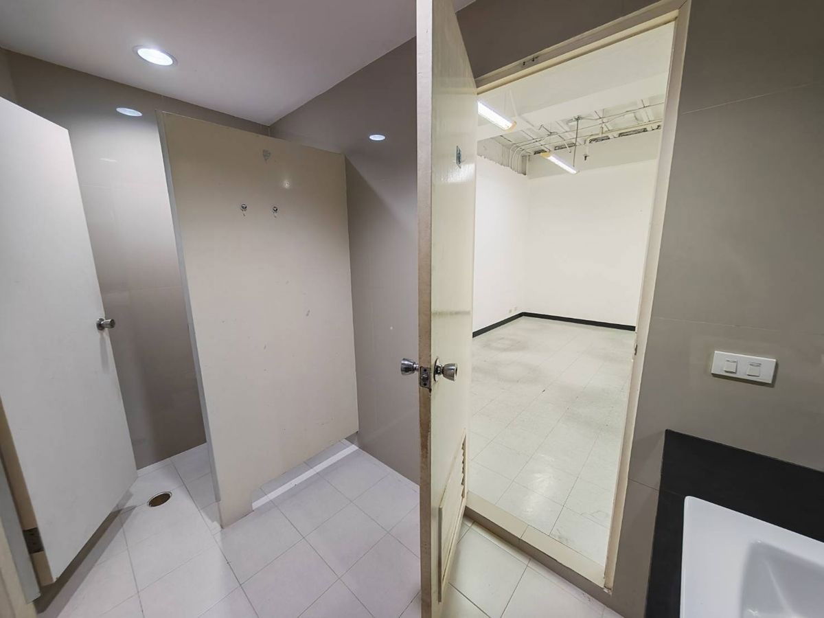 รูป เช่าออฟฟิศ สำนักงาน อโศก  คลองเตยเหนือ วัฒนา - รูปที่ 10/11