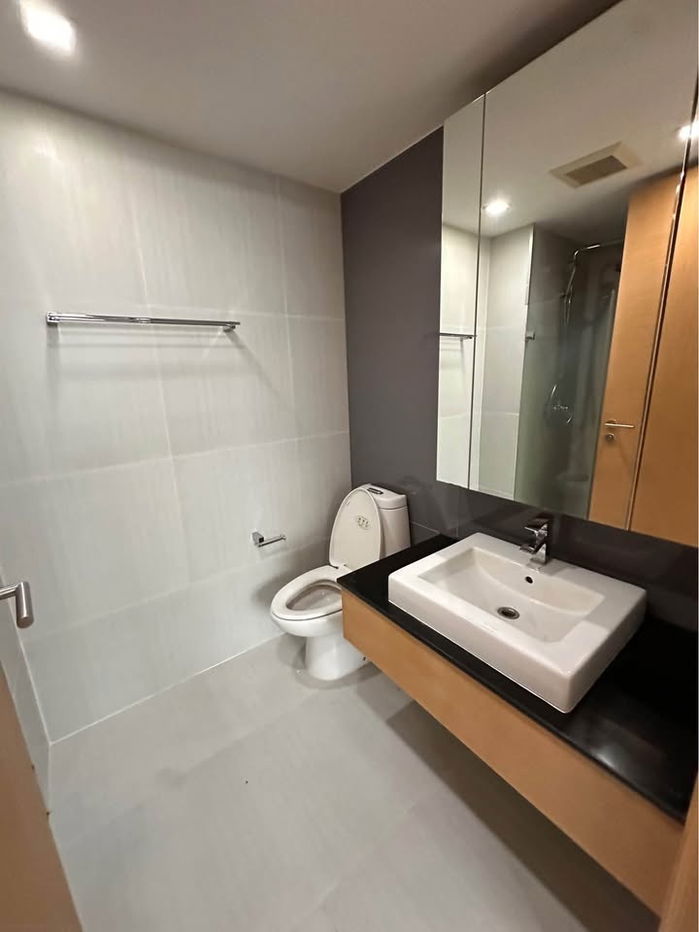 picture Condo for rent: Socio Ruamrudee, near BTS Phloen Chit, 22,000 baht, property code: RS960 - 9/10