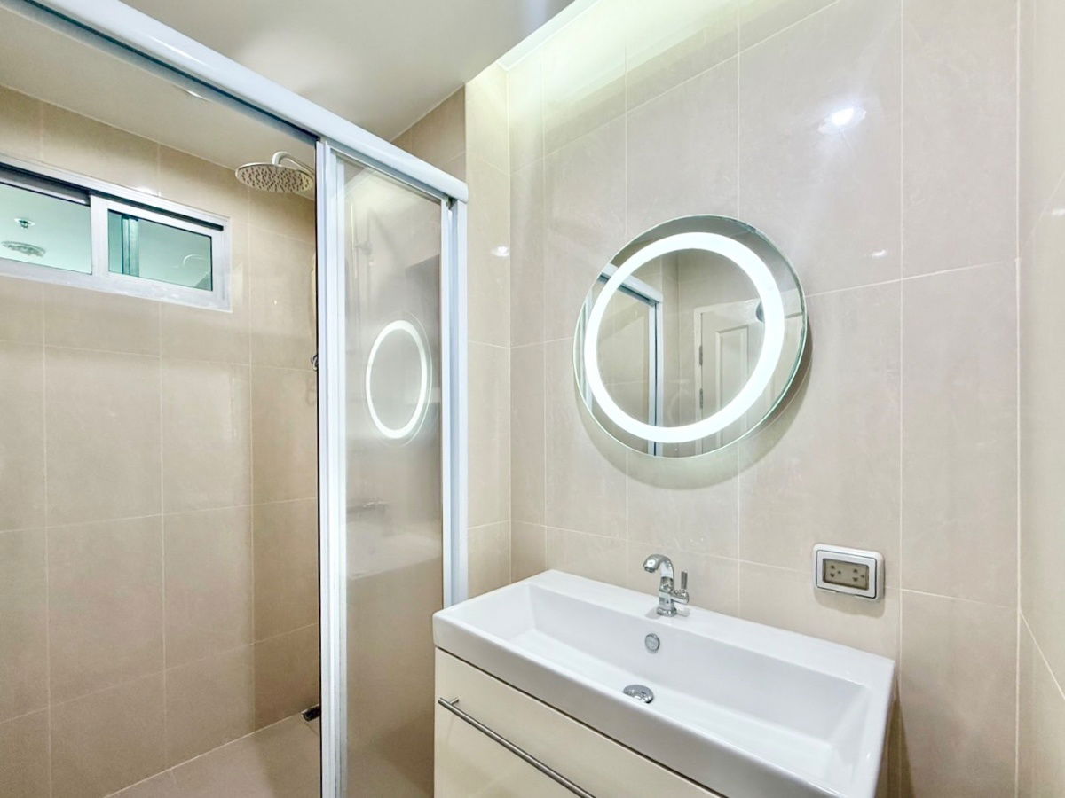 picture For rent Life@Ladprao 18 1 bed 1 bath Mrt Ladprao - 9/11