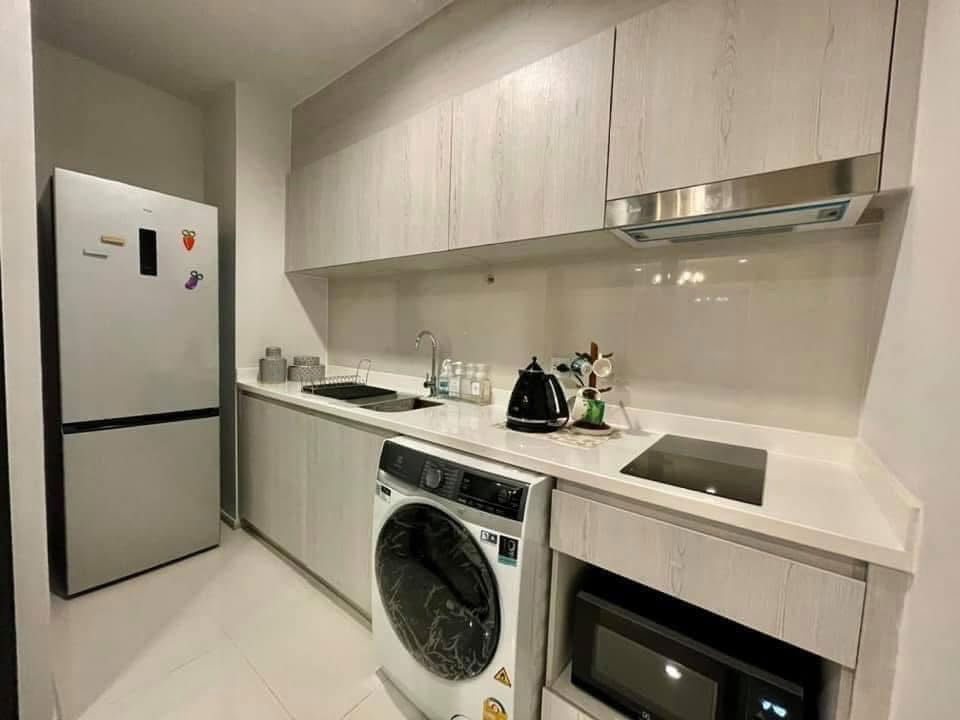picture For rent, Life One Wireless condo, 2 bedrooms, high floor, unblocked view, beautifully decorated, fully furnished, - RW006715 - 12/16
