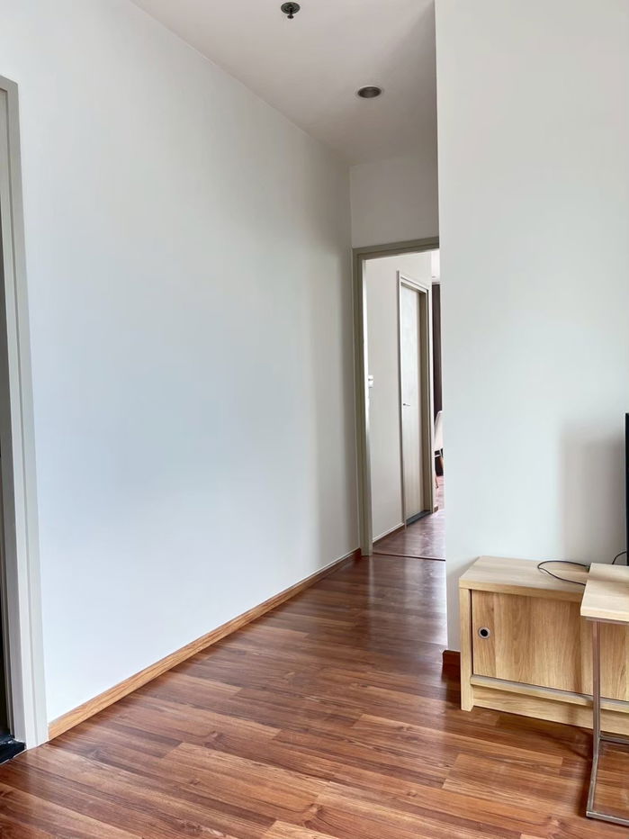 รูป For Rent Condo Noble Revolve Ratchada 2 fully furnished (S15-41221) - รูปที่ 3/9