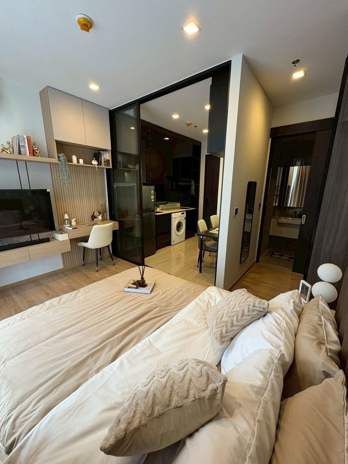 picture ✨ Noble Around Ari for Rent! ✨ Only 90 meters from BTS Ari | Walkable location near lifestyle spots - 3/15