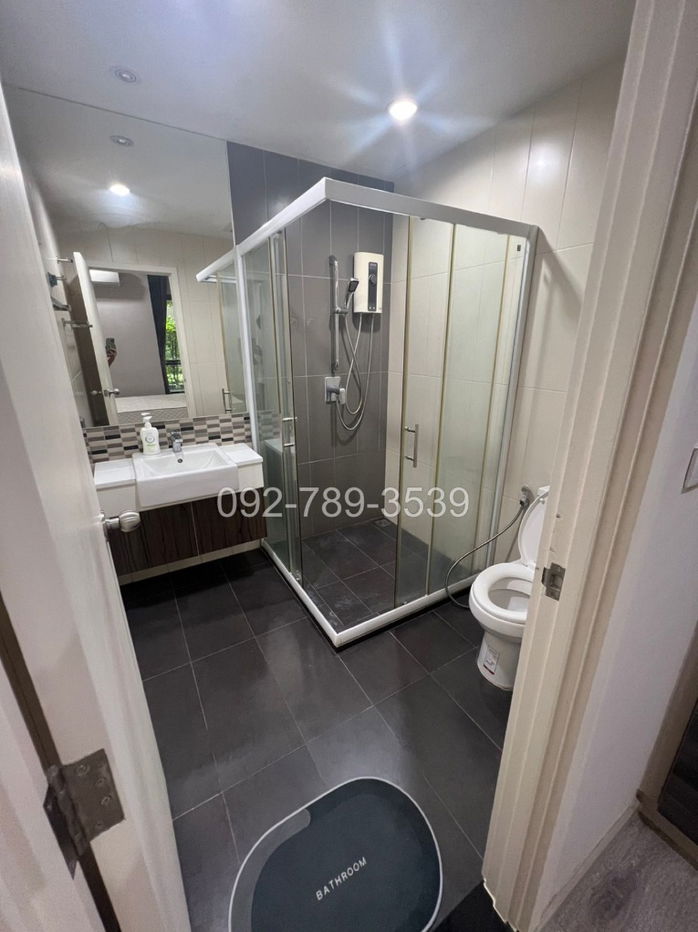 picture Centric Ari Station Condominium for Sale 7th floor garden view - 5/17