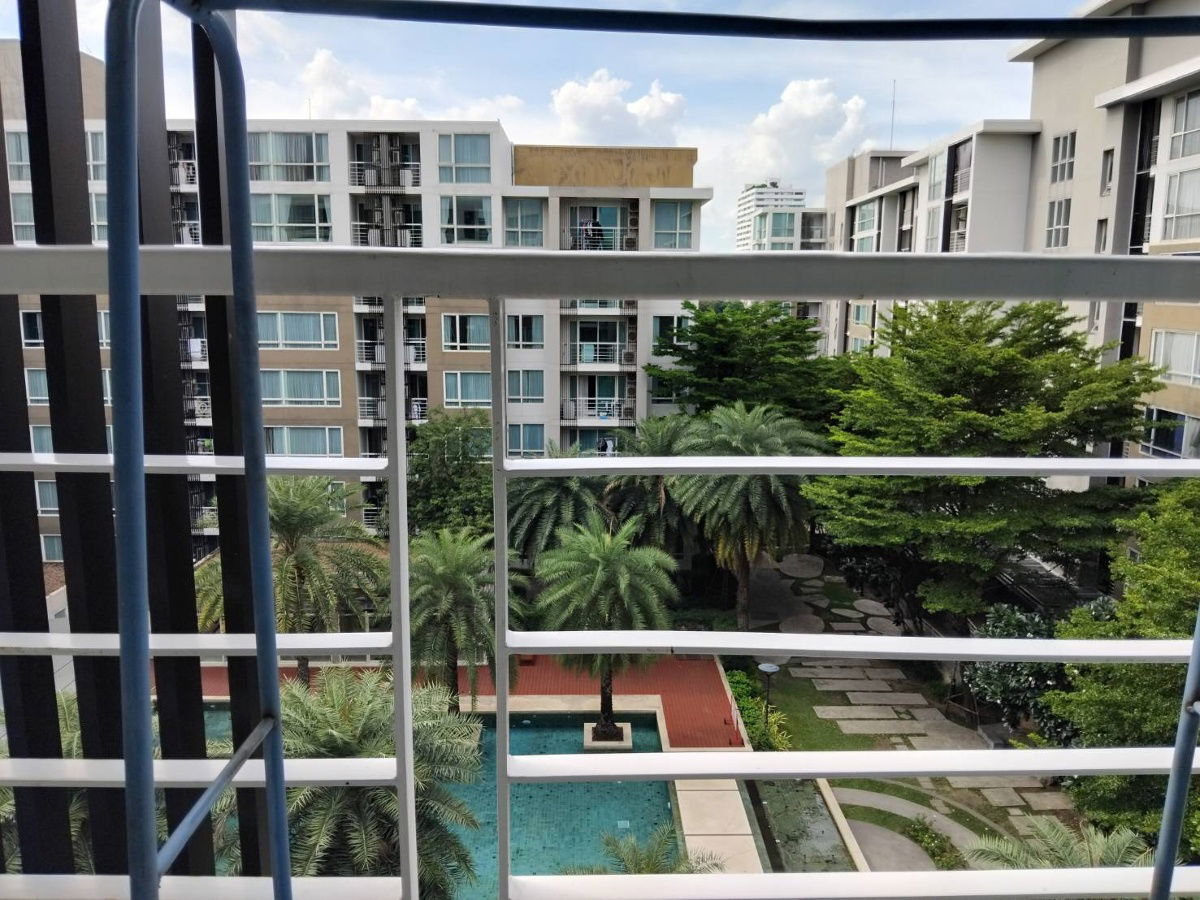 picture Element Srinakarin Condo for rent Pool view 17,000 THB. - 14/16