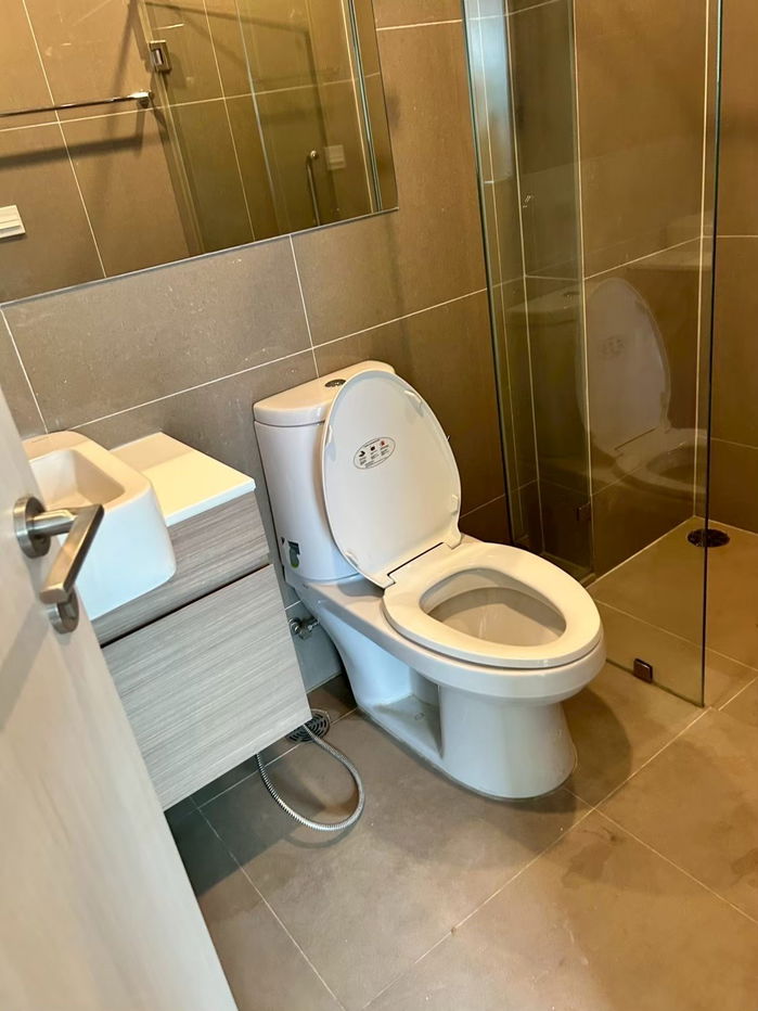 รูป For Rent Condo Noble Revolve Ratchada 2 fully furnished (S15-41221) - รูปที่ 8/9