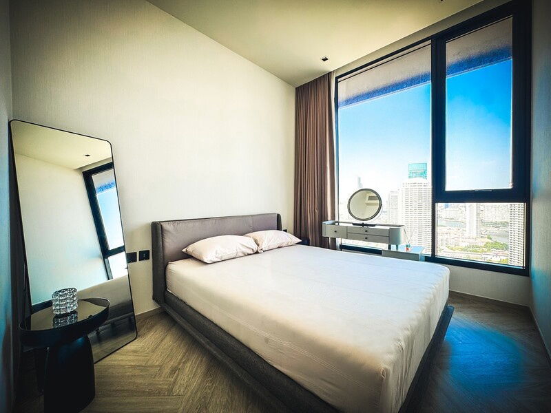 picture For Rent: Chapter Charoennakhon Riverside Condo High-rise  with 2 towers, located by the Chao Phraya River. 2 Bedrooms, 2 Bathrooms, 67.55 sq.m. - 4/11