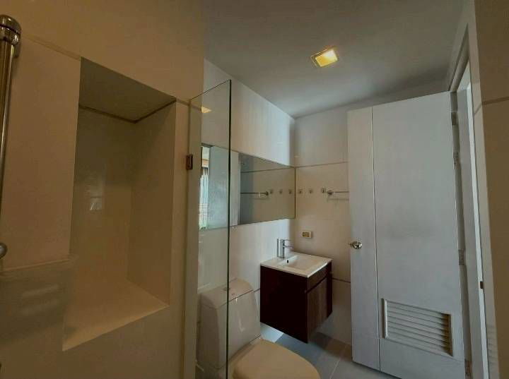 picture For rent, Condo Thru Thonglor, 1 bedroom, 1 bathroom, 22nd floor, 38 sq m. - 7/9