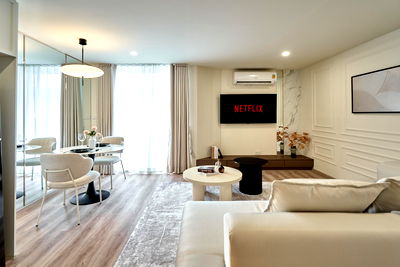 Condos for sale 700 Year Sports Arena Chiang Mai : Condo for sale, Hillpark Condo1, 2beds, high floor, mountain view, fully furnished
