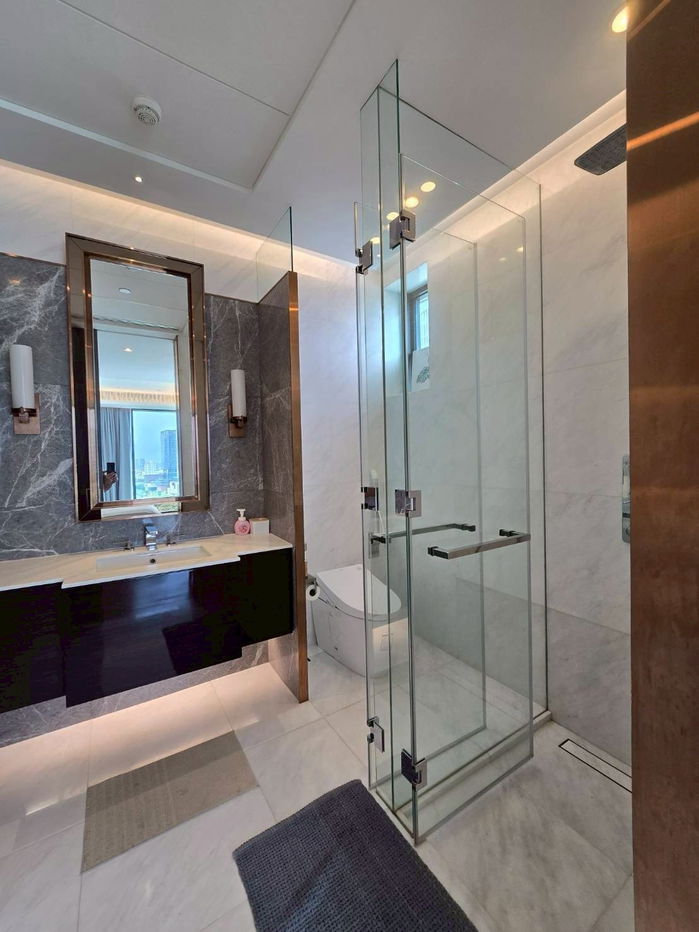 picture Premium life Start here - Sindhorn Tonson | Conner Unit, Fully ready to move in. - 15/19
