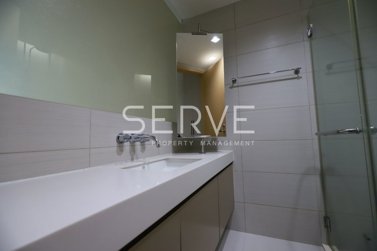 picture Large Room 1 Bed 51.2 sq.m. High Fl. 20+ Good Location Close to BTS Thong Lo 150 m. at Siri at Sukhumvit Condo / Condo For Rent - 8/11