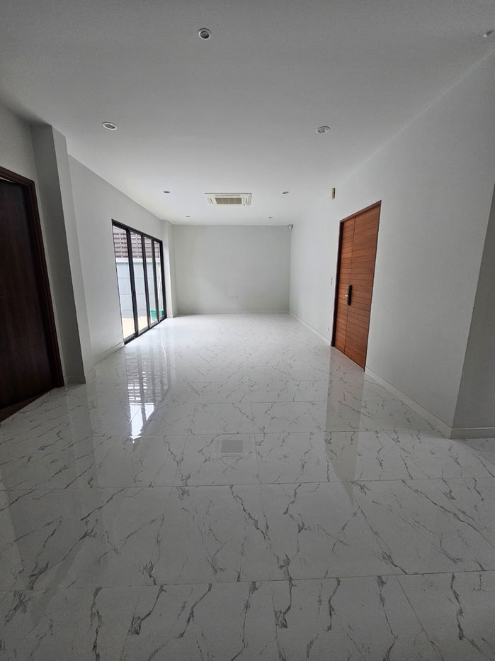 รูป Hot deal ขายบ้านเดี่ยวในโครงการสุดหรู เป็นส่วนตัว มีเพียง 30 หลังเท่านั้น - รูปที่ 5/10