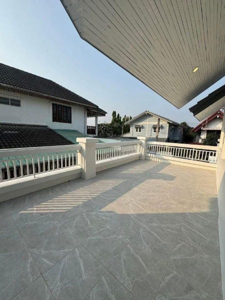 picture For sale: 2-storey detached house, newly renovated, North Pattaya area,great  location, move in Ready - 12/16