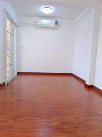 picture MRT SriDan 1.2 km. Suvarnabhumi Institute of Technology Sarasas Witaed Suvarnabhumi 200m. For rent - 7/8