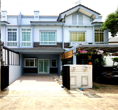ทาวน์โฮม สมุทรปราการ : ขายบ้าน อินดี้3 ประชาอุทิศ90 ห้องตกแต่งใหม่สวยตรงปก เพียง 2.35 ล. เดินทางสะดวกใกล้ทางด่วน