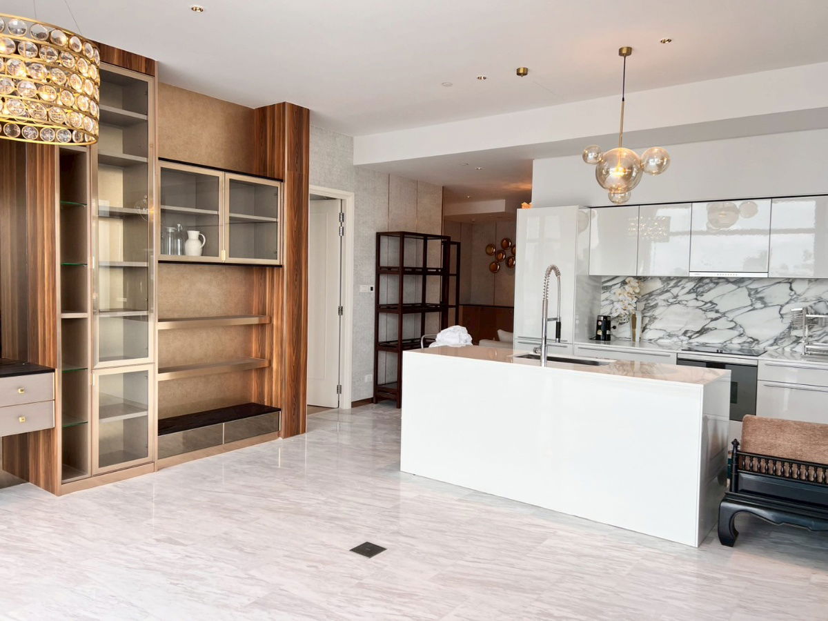 picture Available !!  Super Luxury!!!! 4 Beds 3 Baths  - 24/36